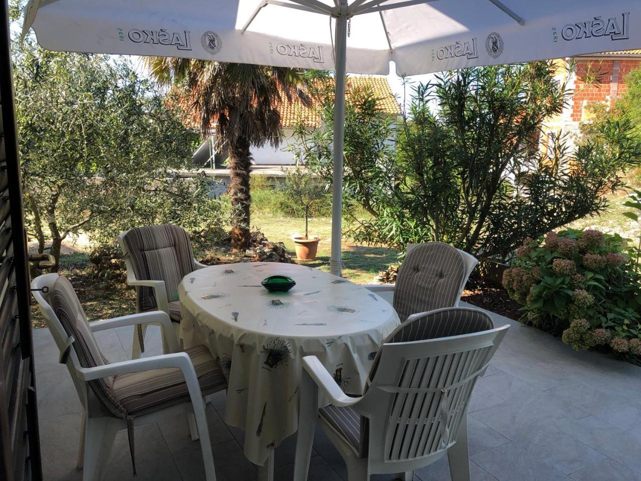 Apartments Njivice Bajcic Екстериор снимка